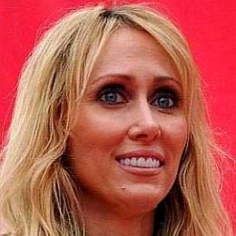 Tish Cyrus, Billy Ray Cyrus's Wife
