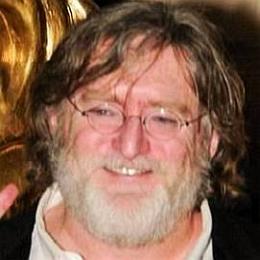 Gabe Newell Girlfriend dating