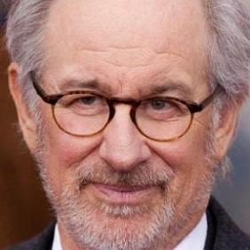 Steven Spielberg Wife dating