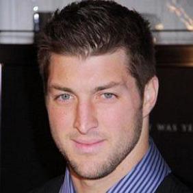 Who is Tim Tebow Dat picture